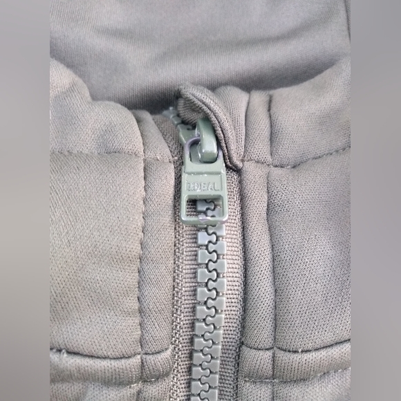 Under Armour Greenish Grey Hooded Jacket, Storm1, Medium - Picture 7 of 13